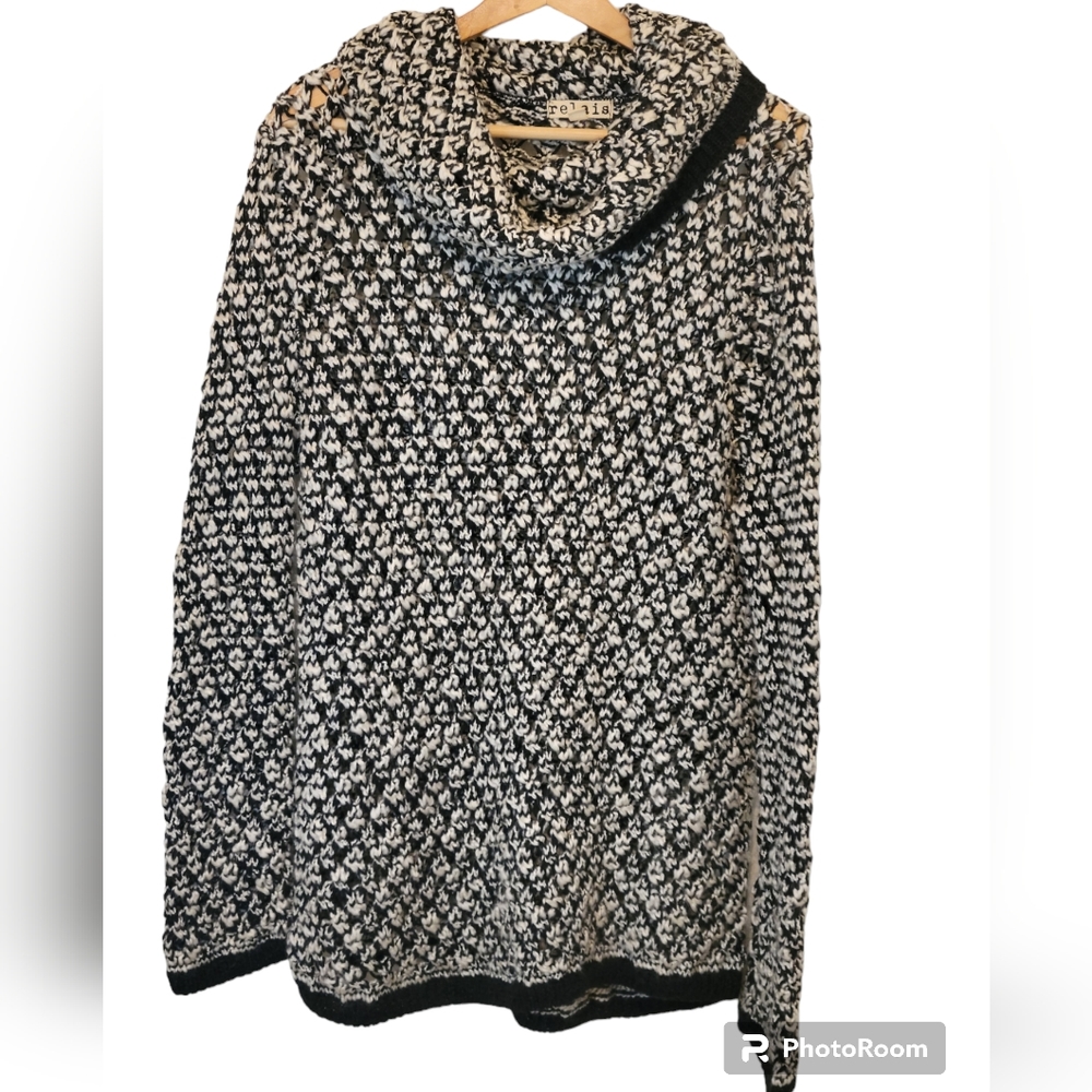 Relais Women's Black & White Cowl Neck Open Knit Long Sleeve Cozy Sweater Size L